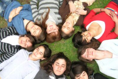 Desarrollo mental en adolescentes: guía completa de aspectos clave