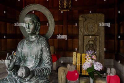 La primera enseñanza de Buda al nacer: el camino hacia la iluminación