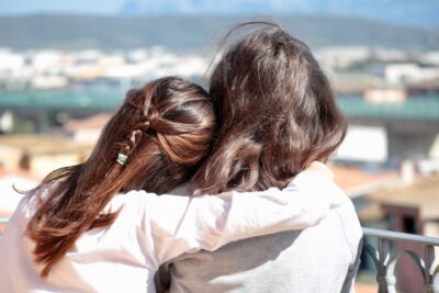 La falta de apego y sus consecuencias en el desarrollo emocional