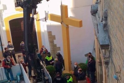 El martirio de San Pedro: el santo crucificado en la historia