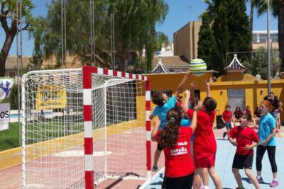 Ejemplos y características de deportes de oposición y colaboración