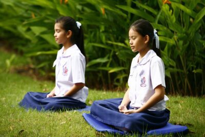 El poder de las emociones en la meditación: ¿Por qué lloramos?