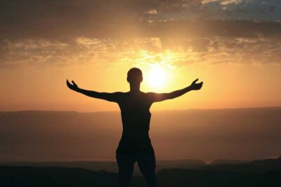 Creciendo en el camino: Fundamentos para nutrir la fe y el desarrollo espiritual