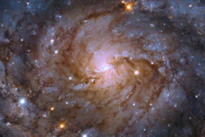 Energía en el universo: producción y distribución