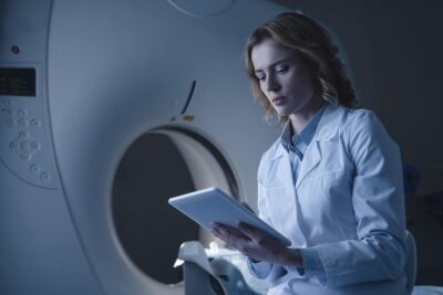 Salario promedio de un físico nuclear: ¿cuánto se gana?