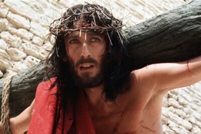 Jesús de Nazaret: El Líder Fundador del Cristianismo
