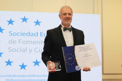 Desarrollo de habilidades directivas: liderazgo y éxito empresarial
