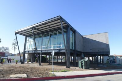 El sueldo promedio de una maestra sombra en Tijuana