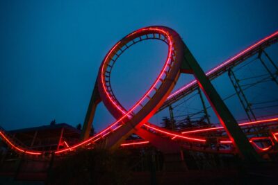 La emoción de mi primera vez en una montaña rusa: vivencias personales