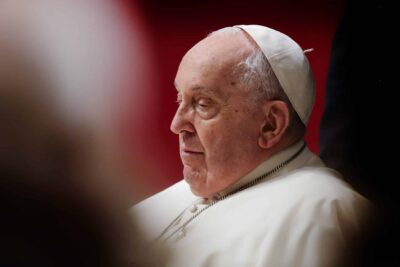 La máxima autoridad religiosa en el cristianismo: el Papa y el Vaticano