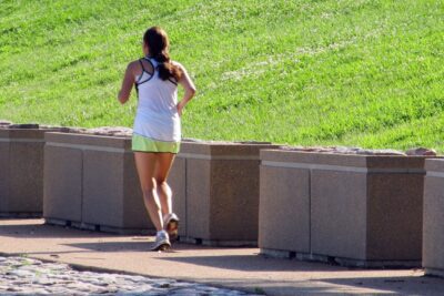 Beneficios del ejercicio aeróbico al aire libre para la salud