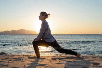 Los beneficios del yoga al despertar: mejora tu día desde el inicio
