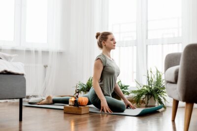 Técnicas de meditación acostado para relajación total