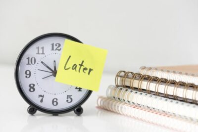 Causas y consecuencias de la procrastinación en la psicología