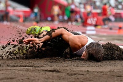 Atletismo: El deporte de salto de longitud y sus características