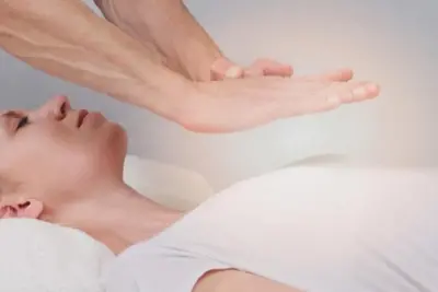 Síntomas del primer nivel de Reiki: guía para entender y manejarlos
