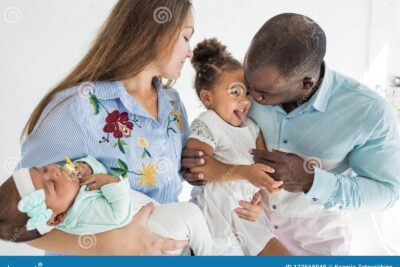 Estrategias efectivas para inculcar principios y valores en la familia