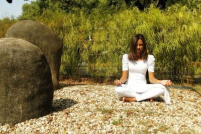 La verdad sobre si el yoga contradice los principios cristianos